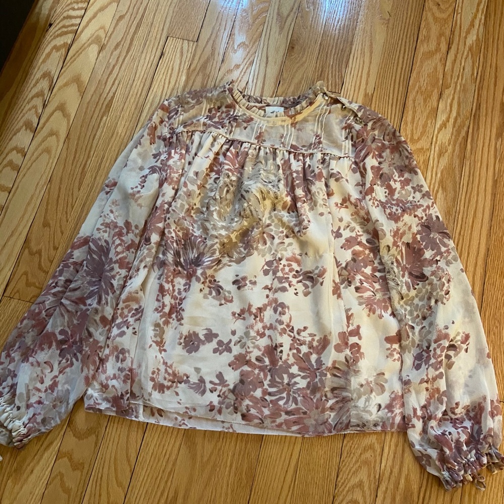 Aritzia Lourdes Blouse Size small
